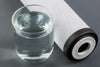Actief-koolfilter als PFAS waterfilter dat PFAS uit kraanwater adsorbeert